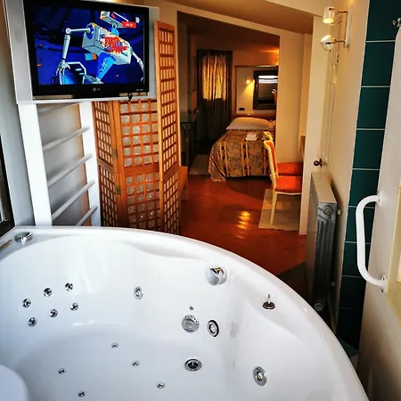 Apartman With Pool And *