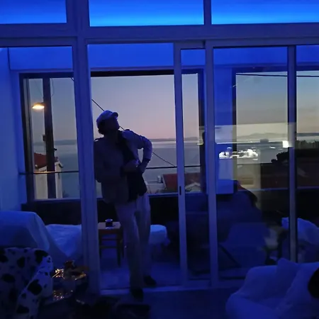 Apartman With Pool And *